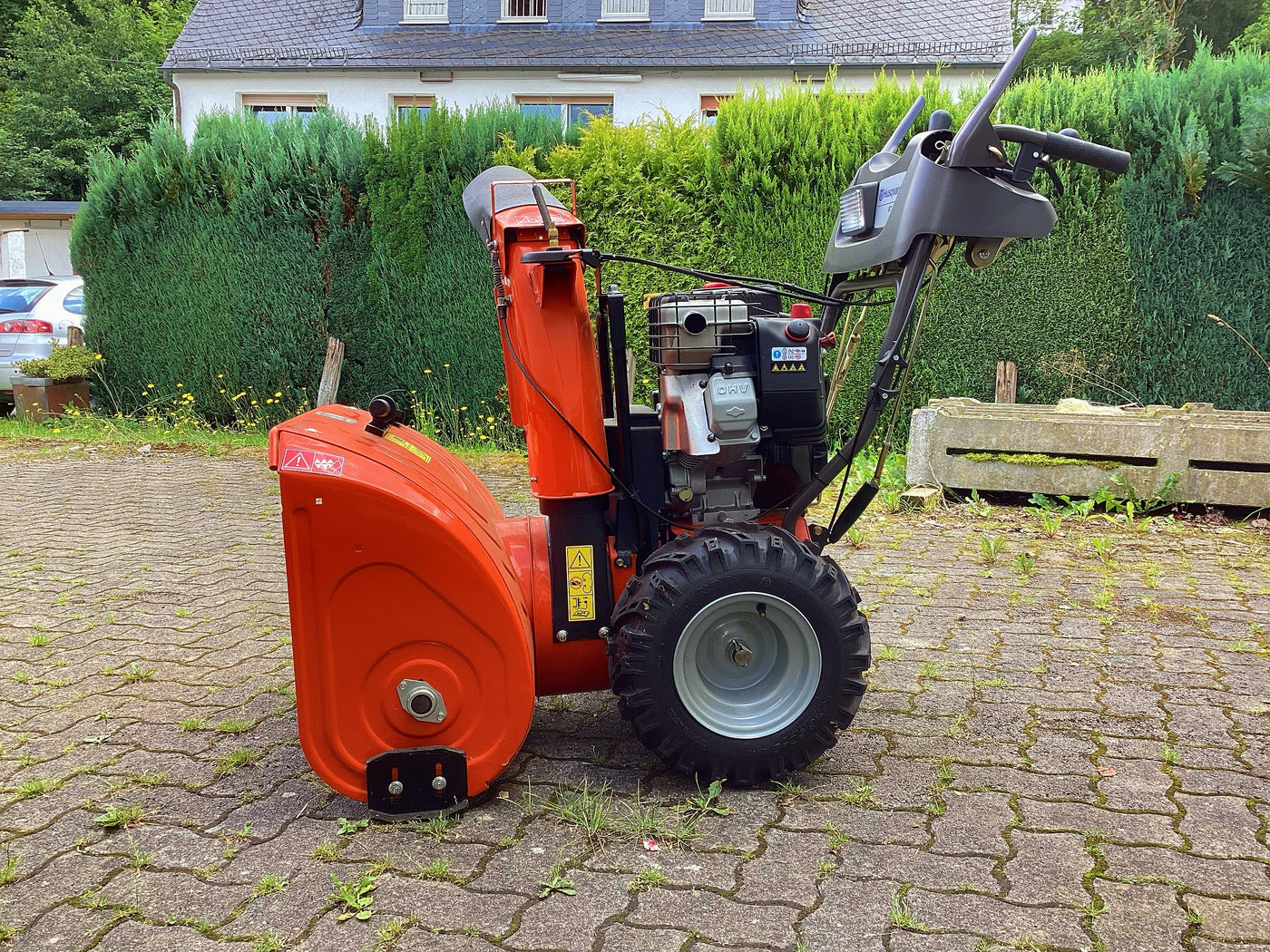 Husqvarna Schneefräse ST 268 EP Winterdienst, wie neu,