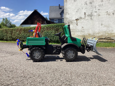 Unimog Forst mit Schneeschaufel & Seilwinde, guter Zustand, Tretauto Traktor